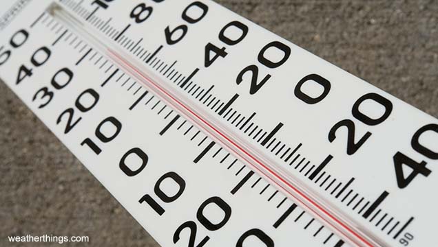 a mercury-filled thermometer